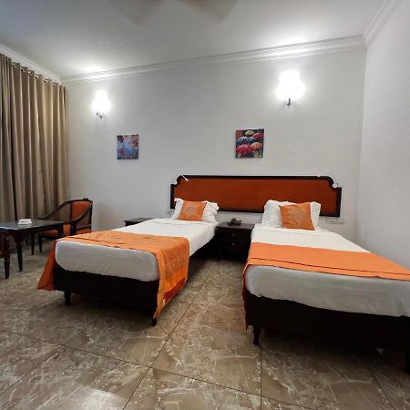 Ats Willingdon Hotel Коччи Экстерьер фото