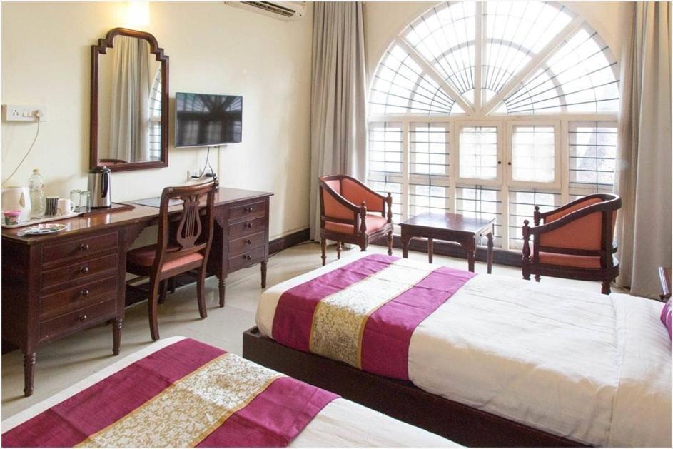 Ats Willingdon Hotel Коччи Экстерьер фото